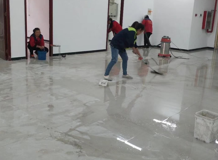 南郑县保洁公司 (2)